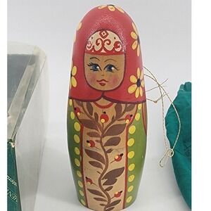 Authentic Models Holland Hand Painted Wooden Matryoshka Doll Ornament Red Green